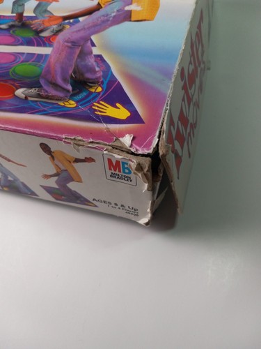 2003 Twister Moves Milton Bradley Ages 8+ Missing Disc #2. Aaron And Nick Carter - Picture 10 of 13