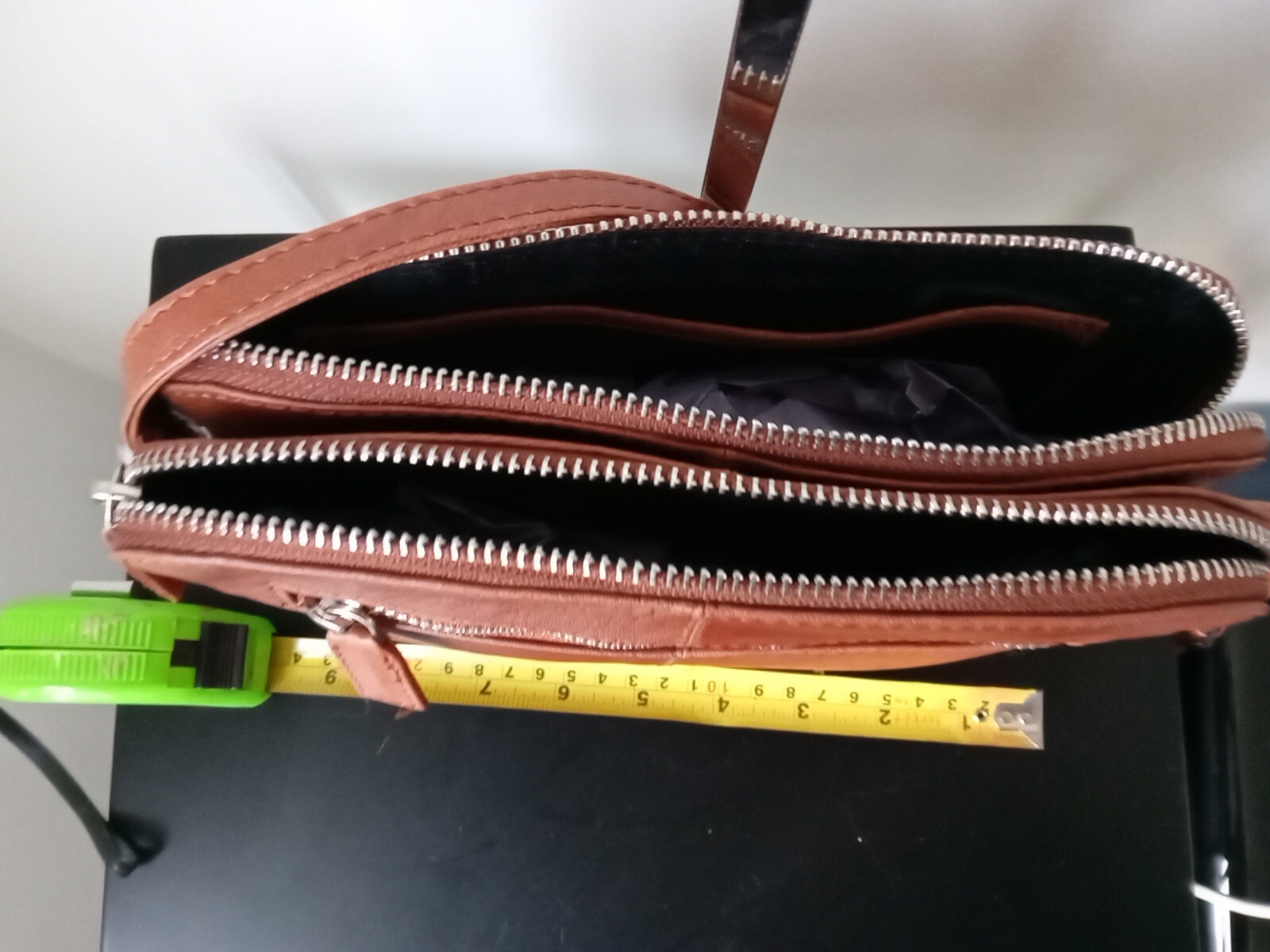 OSPREY LONDON Chestnut/Cognac Muti Pocket Crossbody Leather Bag 'JURA