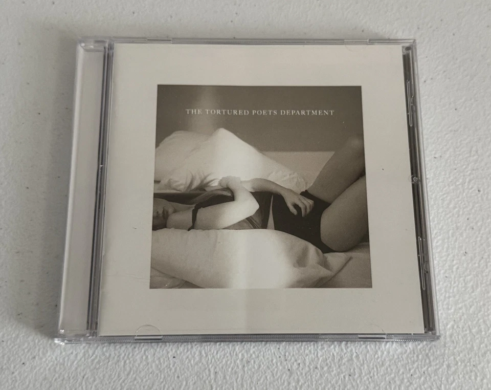 Taylor Swift The Tortured Poets Department CD Bonus Track with Signed Photo - Image 2 of 2