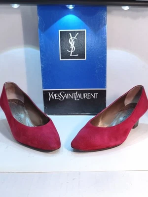 YVES SAINT LAURENT – Escarpins Vintage Daim Rouge Avec boîte d'origine - Photo 1/4
