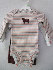 New Carter s boys 3 pcs. outfit Set, size 6 months.