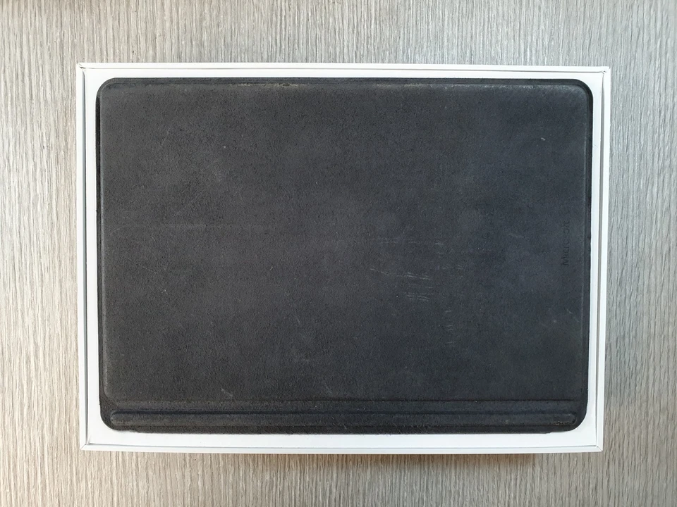 Microsoft Surface GO 10" Pentium 4415Y 8GB RAM 128GB NVMe Grade B EB3007 - Image 3 of 4