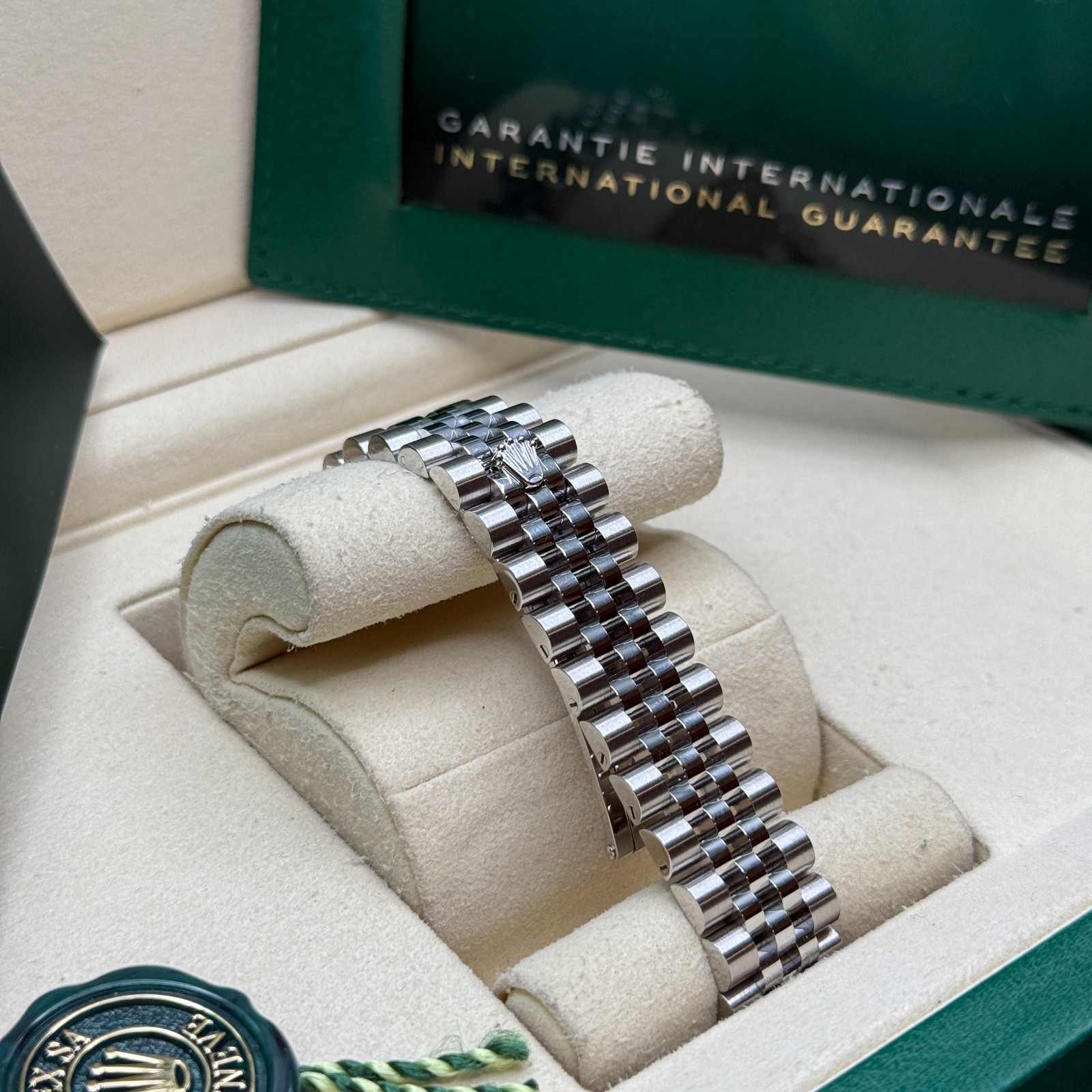 Rolex Datejust 31 NEW 2026 Mint Green Index Stainless Steel Fluted Bezel Jubilee image 7
