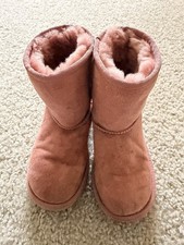 UGG Kids   II Pink Boots, Girls  Size 12