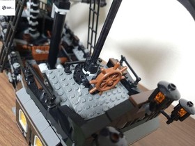 LEGO Pirates Of The Caribbean The Black Pearl 4184 In 2011 Used Retired