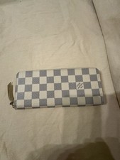 Louis Vuitton Check Zip-Around Wallet Logo Credit Card Slots Women's