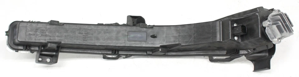 Оригинальная светодиодная противотуманная лампа для правой стороны пассажира для Lincoln Aviator LC5Z-15A201-F - Изображение 3 из 4