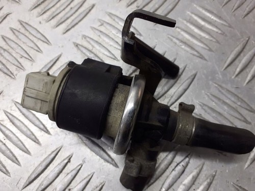 Audi 80 90 S2 B4 1995 Benzin Turbolader Druckwandler Magnetventil 048133517A
