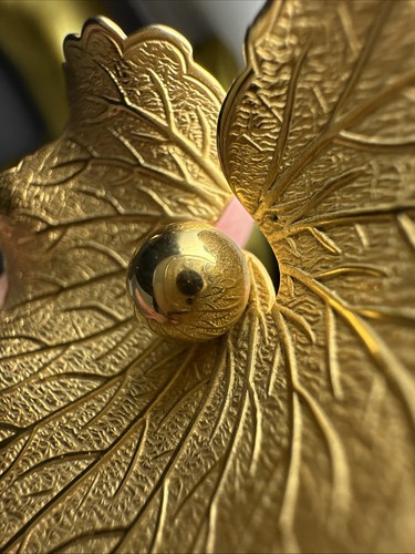 Vintage Signed Giovanni Gold Plated Lotus Leaf Brooch Pin - Picture 2 of 6