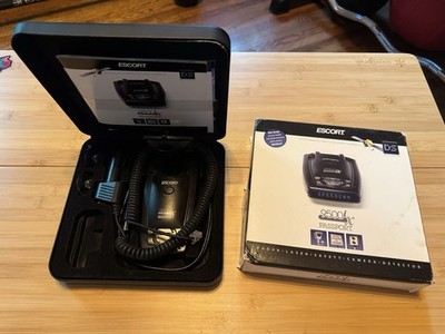 Escort Passport 9500IX Radar and Laser Detector BLUE Display *Complete* In Box