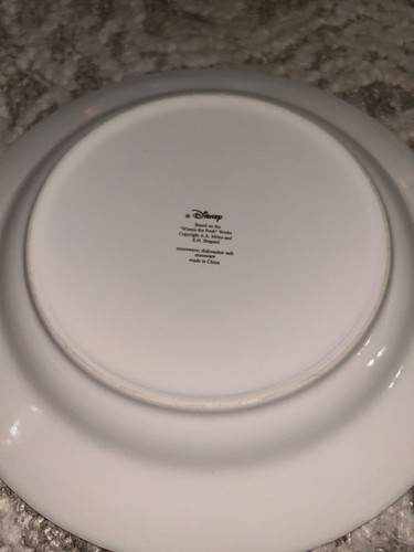 Disney Winnie the Pooh & Piglet Tigger Eeyore 9" Dinner Plates Set of 4 NEW - Picture 6 of 6