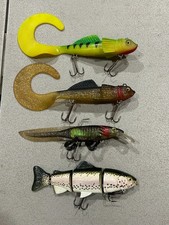 4 MINT UNFISHED MUSKY LURES STORM THUNDER BEAST COUPLE UNKNOWN NICE COLORS