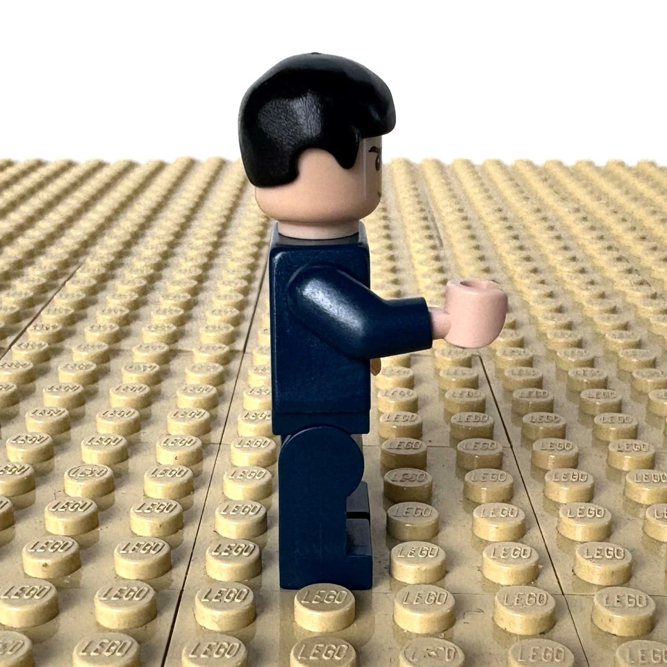 LEGO Batman 1: темно-синий костюм Брюс Уэйн, BAT, bat013, 7783, BATCAVE, 2006 - Изображение 3 из 4