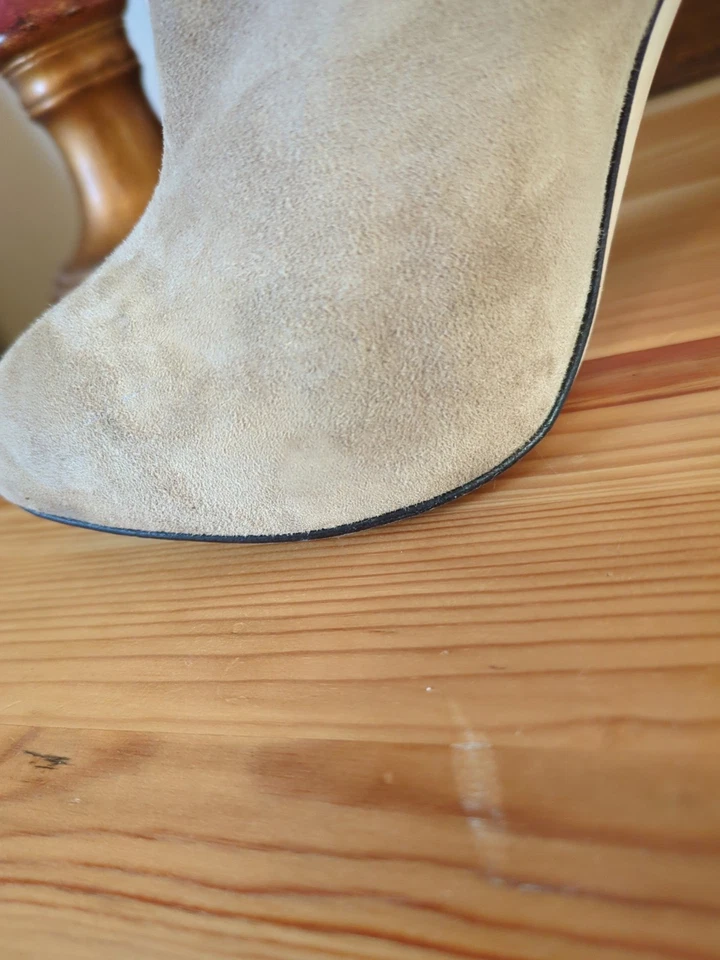Giuseppe Zanotti Lela Beige Suede Booties Sz 37.5 - Image 3 of 4
