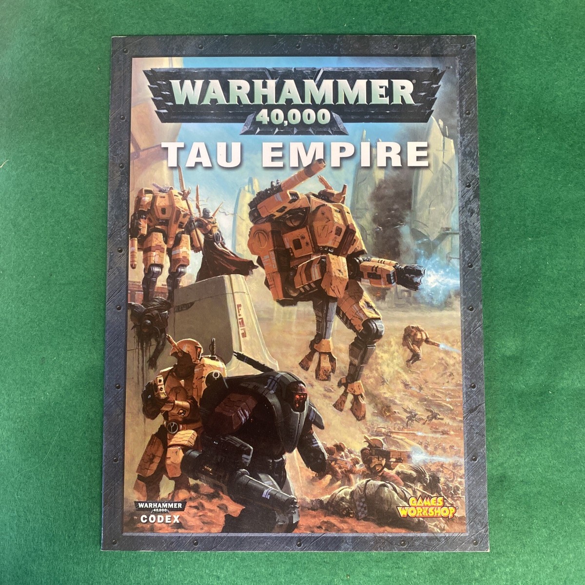 Codex T'au Empire Warhammer 40,000 日本語訳付 Codex Tau Empire (Warhammer 40,000): Codex: 9781841547121
