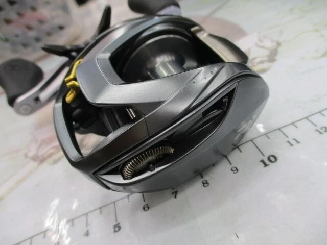 Daiwa STEEZ A TW 1016H Bait Casting Reel Gear Ratio 6.3:1 F/S from