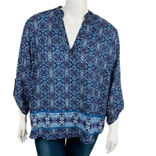 Signature Studio Womans Blouse 2X Plus Long Sleeve Abstract V Neck Blue