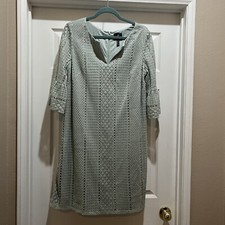 ADRIANNA PAPELL Sz 14 V-Neck  Back Zipper Lace Overlay Sheath Dress