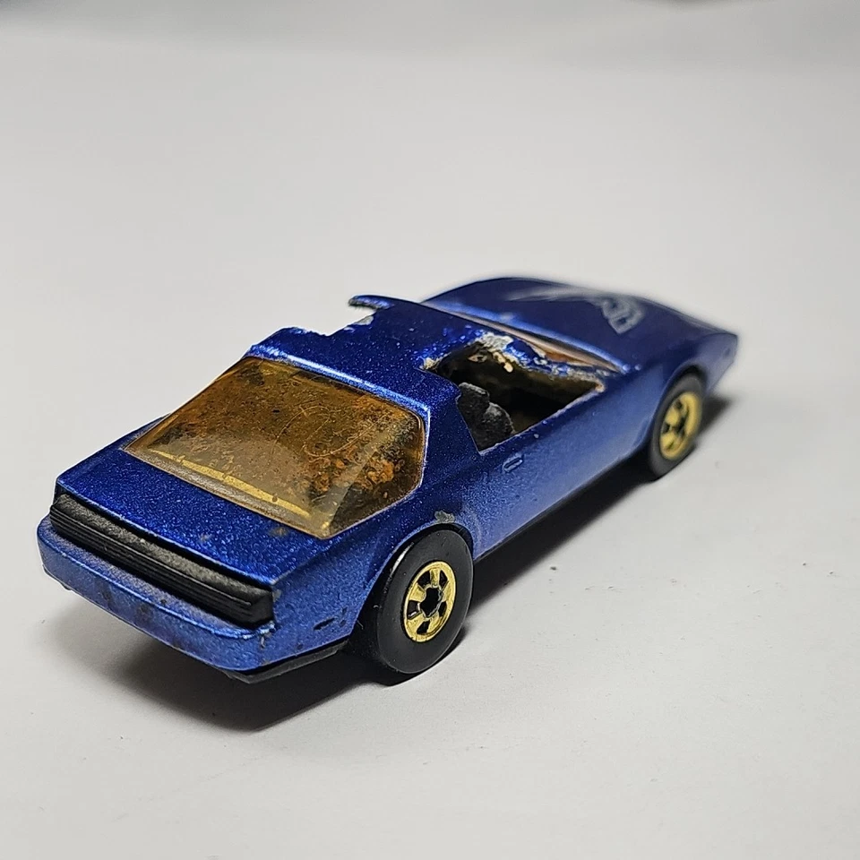 Pontiac Firebird Spectraflame 1982 Hot Wheels azul dorado Hong Kong coche diecast Foto 3 de 4