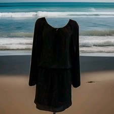 EXPRESS DRESS - SIZE SMALL