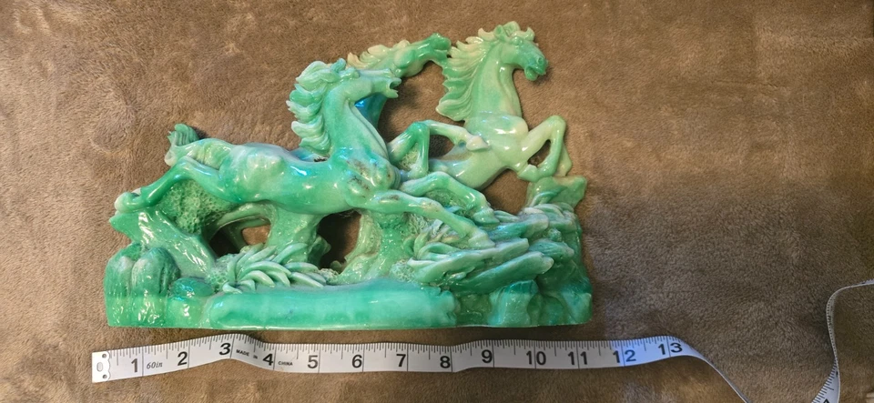 风水幸运绿色 3 跑马雕像 - 11 英寸长 - 无瑕 - 5 磅 — 第 2/4 张图片