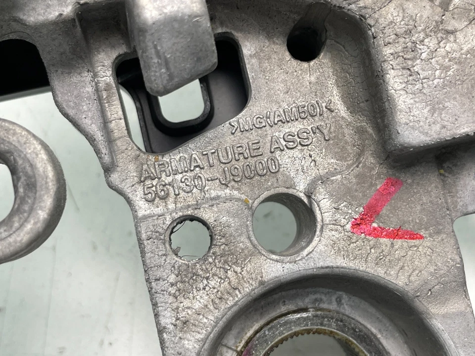 2018-2021 HYUNDAI KONA LEFT STEERING WHEEL W/O CRUISE SWITCH OEM, 56130-J9000 - Image 3 of 4