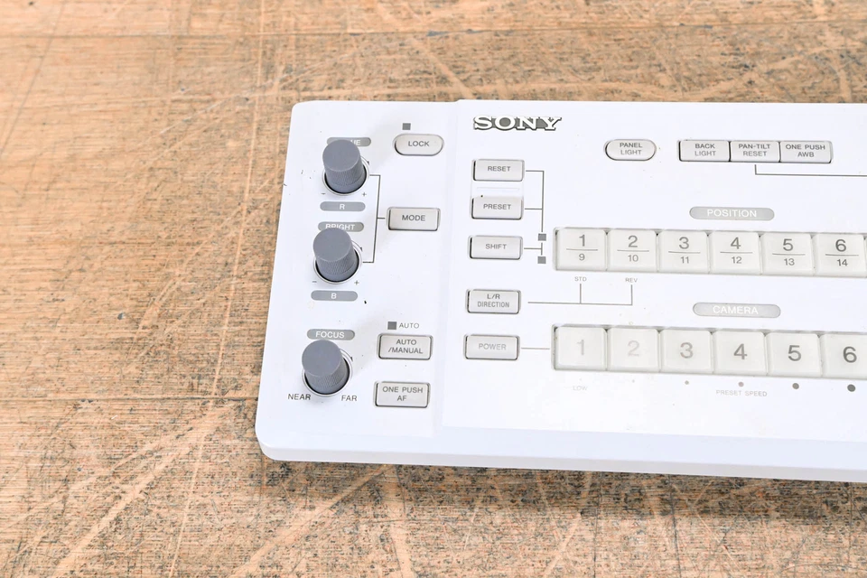 Unidad de control remoto Sony RM-BR300 para cámaras serie BRC SIN FUENTE DE ALIMENTACIÓN CG01EMQ Foto 4 de 4