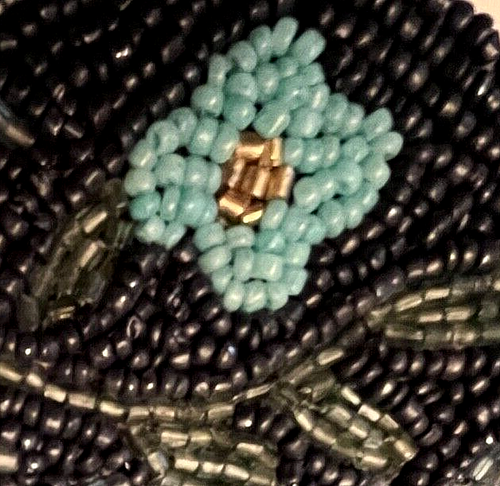 New Hanukkah Handmade Beaded Placemat Multi Blue with Gold Menorah Beads 15"D - 第 6/8 張圖片