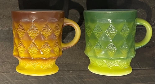 FIRE KING - KIMBERLY - ANCHOR HOCKING - DIAMOND - LOT OF 2 - GREEN - YELLOW