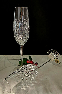 WATERFORD CHARLOTTE FLUTED CHAMPAGNE GLASSES Handmade Crystal Ireland NEW/Box