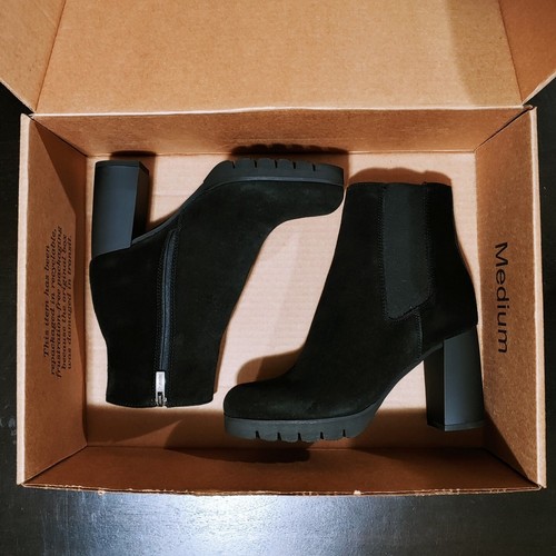 NEW La CANADIENNE Margaret Chelsea Boots Waterproof Suede Rain Bootie Black 7 M - Picture 8 of 15