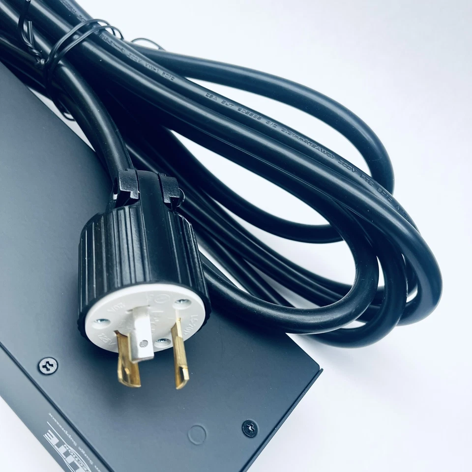 TRIPPLITE IBAR12-20T RACK MOUNT POWER DISTRIBUTION UNIT ISOBAR SURGE SUPPRESSOR  - Image 4 of 4