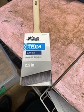2.5 Inch Trim Paintbrush  Angled Nylon Bristles with Wood Handle Bin 15