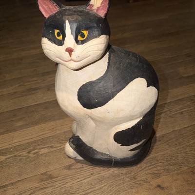  Folk Art Life Size Wood Hand Carved Black and White Cat Sculpture