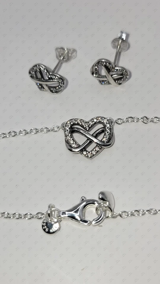 Auténtico Pandora Brillante Infinito Corazón Collar y Pendientes Conjunto de Regalo Foto 2 de 3
