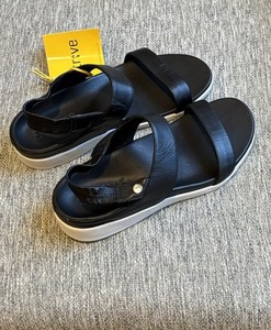 Strive Womens Sandals | eBay display picture 1