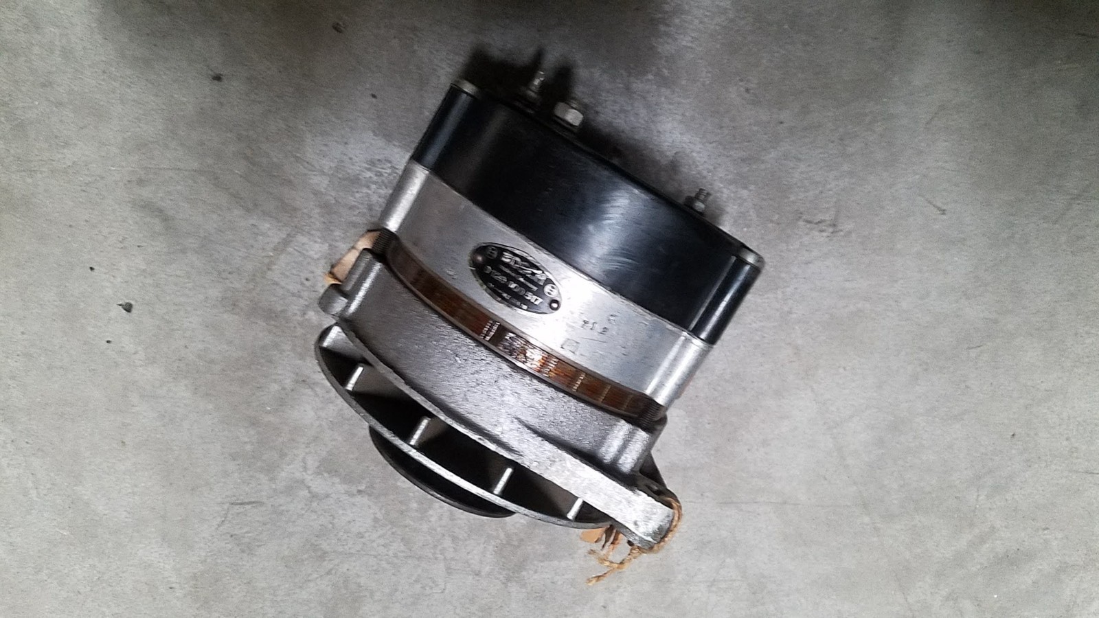 Lamborghini 350 Alternator P/N 0120400517