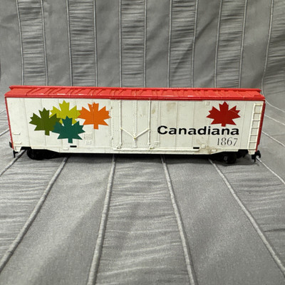 Tyco Canadiana 1867 Box Car Ho Model Railroad, Good