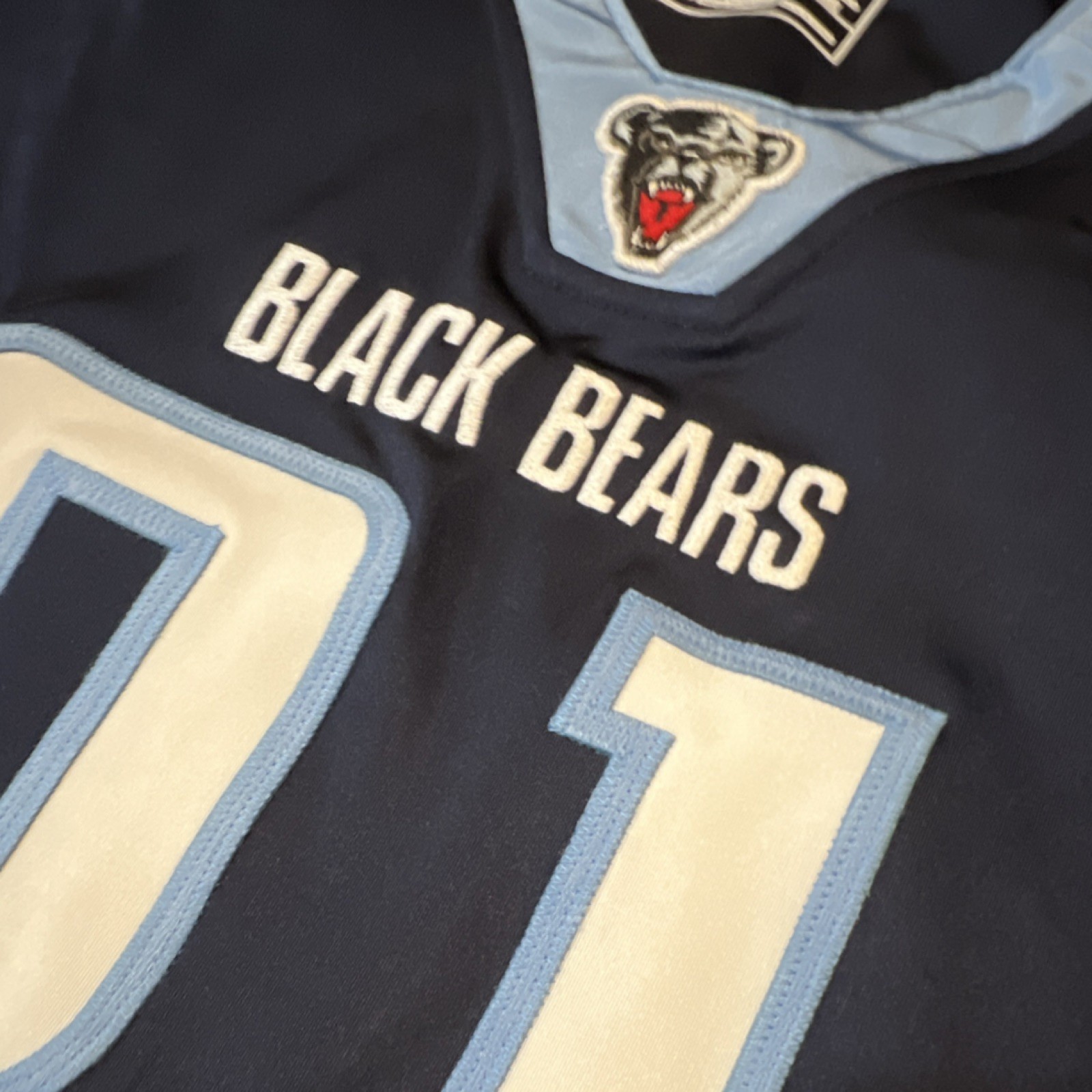 New Balance Maine Black Bears Football Jersey #81 Navy Blue Size L thumbnail 4