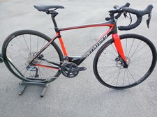 Specialized Roubaix Expert Ultegra Di2 Carbon Road bike with Future Shock. 