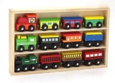 Magnetic  Wooden Engines & Train Cars Collection Gift set of 12 pcs NEW