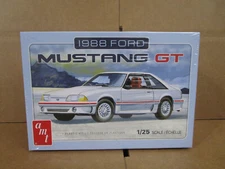 AMT/1216 1988 FORD MUSTANG GT 2 IN 1 KIT FREE SHIP