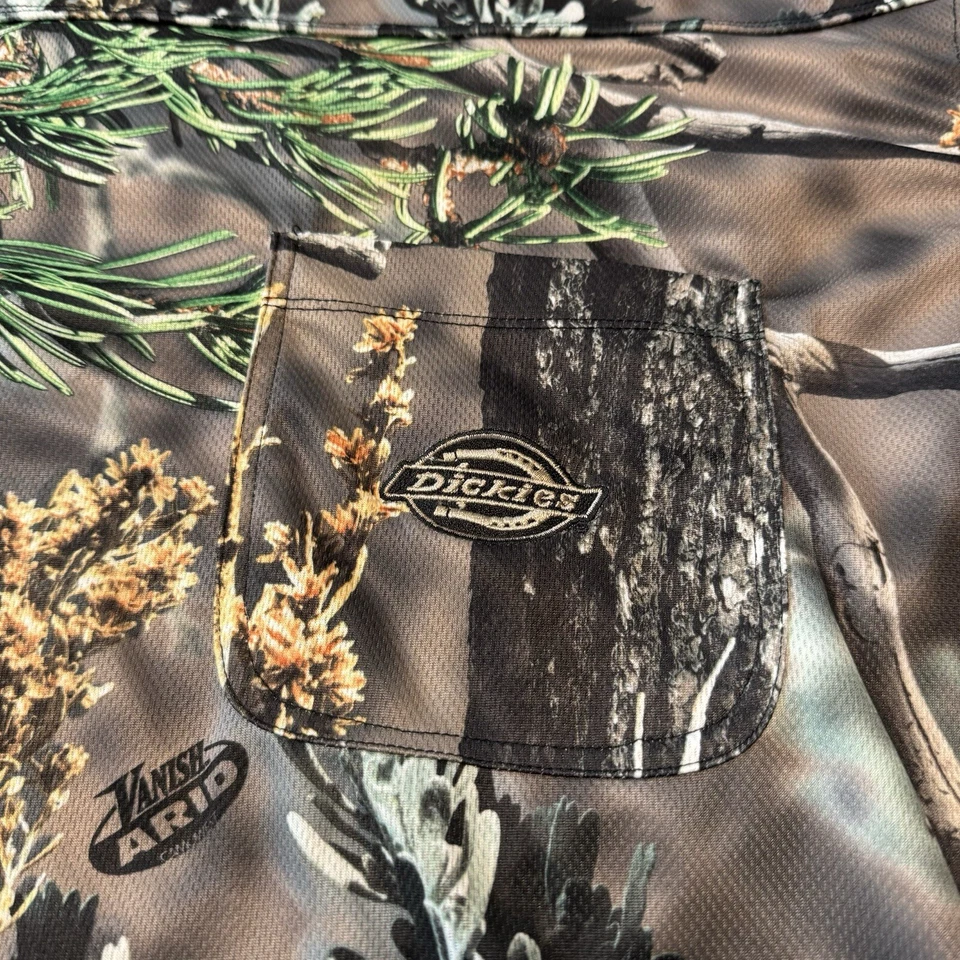 Camiseta Dickies Masculina XL Caça Wayne Carlton Arid Vanish Gola Redonda Manga Longa - Imagem 3 de 4