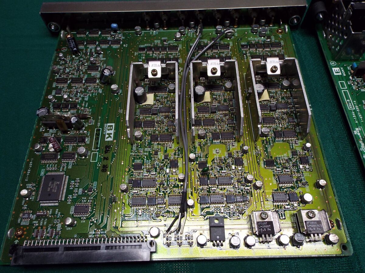 SONY BVM-20F1U, BVM-20E1U CRT MONITOR REPAIR AND UPGRADE KIT SONY BVM-20F1U, BVM-20E1U CRT MONITOR REPAIR AND UPGRADE KIT