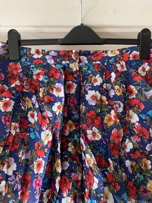 Short Topshop Femme Taille 10 - Floral Paperbag, Volants, Polyester, Jambe Intérieure 3"