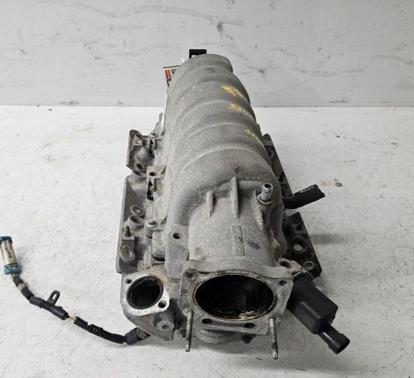 1996-2005 Buick Lesabre Regal 3.8L Lower Intake Manifold Assembly OEM - Image 2 of 4