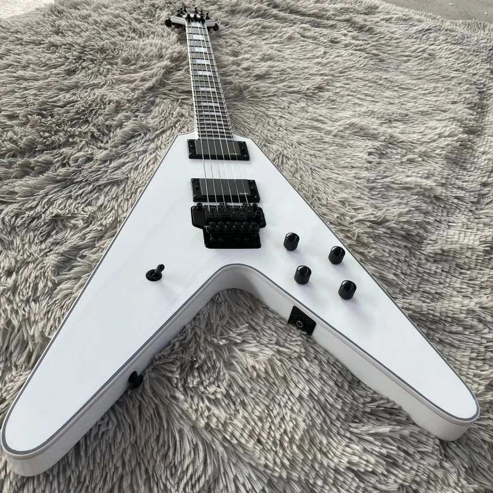 Guitarra Eléctrica Blanca Forma de V Pastillas HH Cuerpo de Caoba Herrajes Negros Puente FR Foto 4 de 4