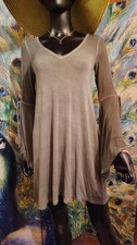 American Eagle Outfitters Womens V-Neck Open Tie Back Slit Bell Sleeve XS