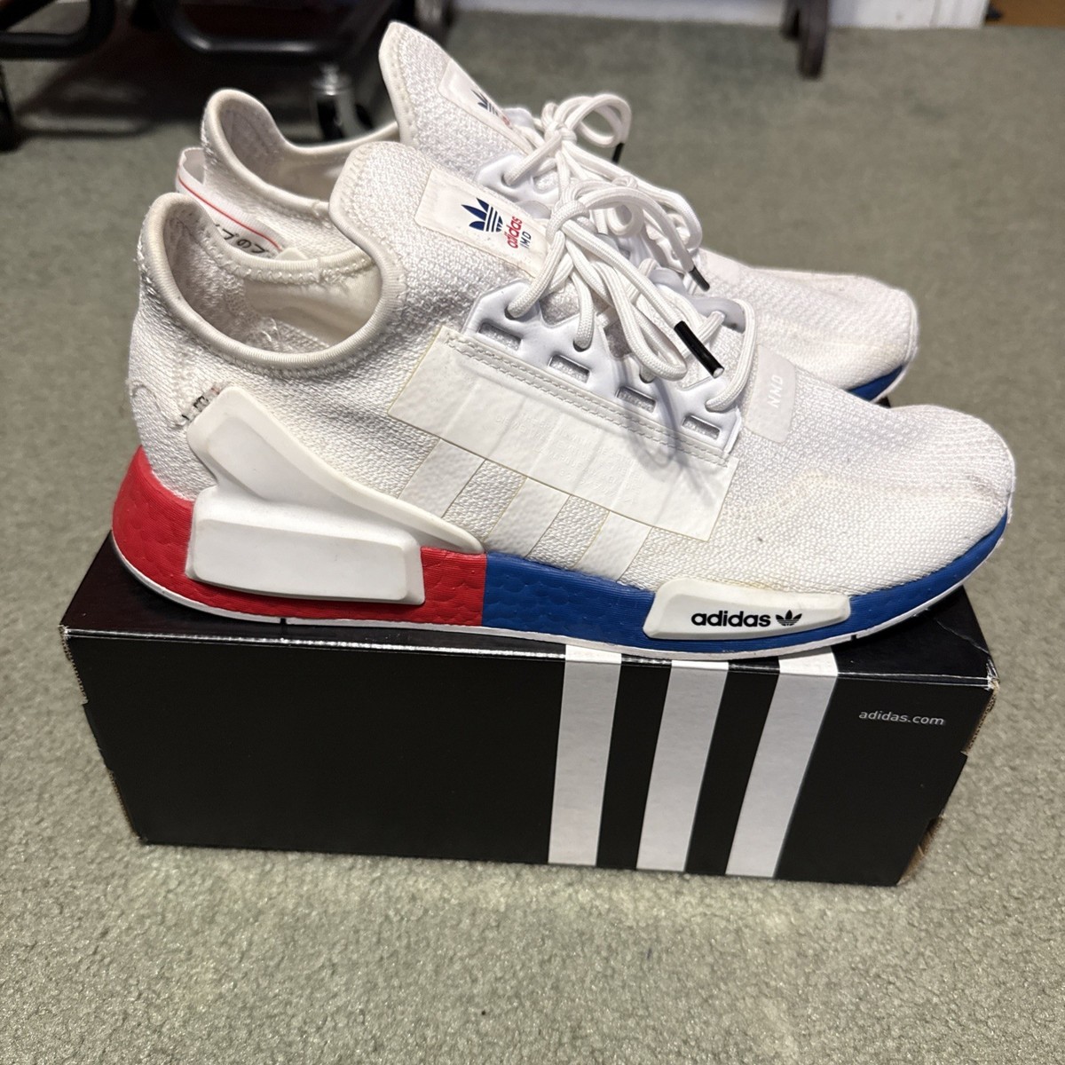 Adidas Originals NMD R1. V2 White Blue Red FX4148 Men's Size 7.5