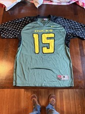VTG Y2K Oregon Ducks Nike Football Jersey Size Small Alternate #15  2000s